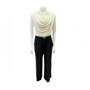 Cleo NWT Jumpsuit Shimmery White & Black with Wide Leg and Belt Size 8